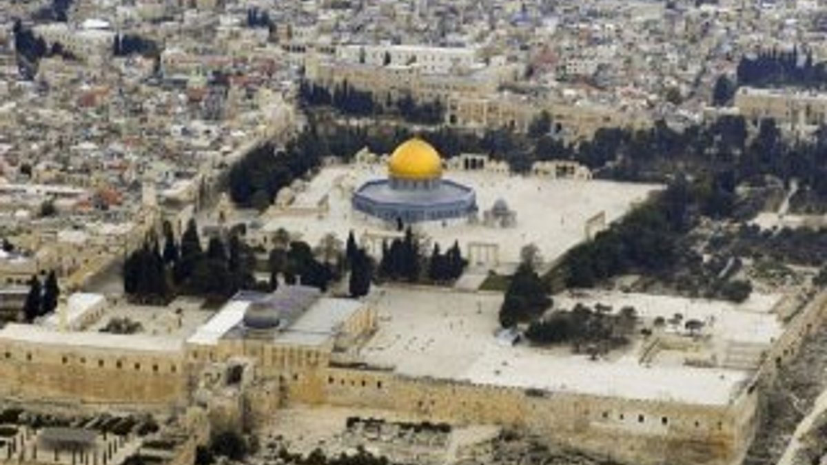 İsrail'den Mescid-i Aksa Hatibi Şeyh'ine yurt dışı yasağı