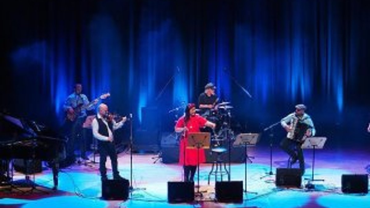 Mostar Sevdah Reunion İstanbul'da konser verdi