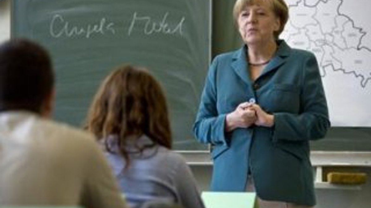 Mültecilere Alman olmak öğretilecek