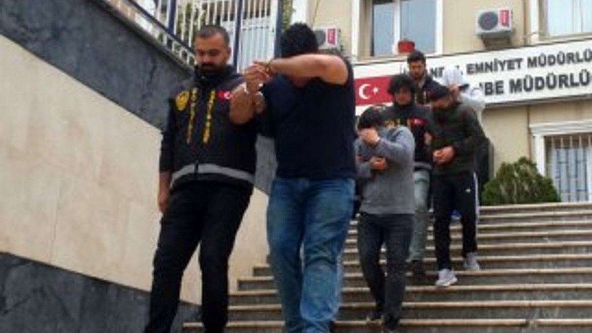 İstanbul'da tırlardan mazot çalan 2 kişi tutuklandı