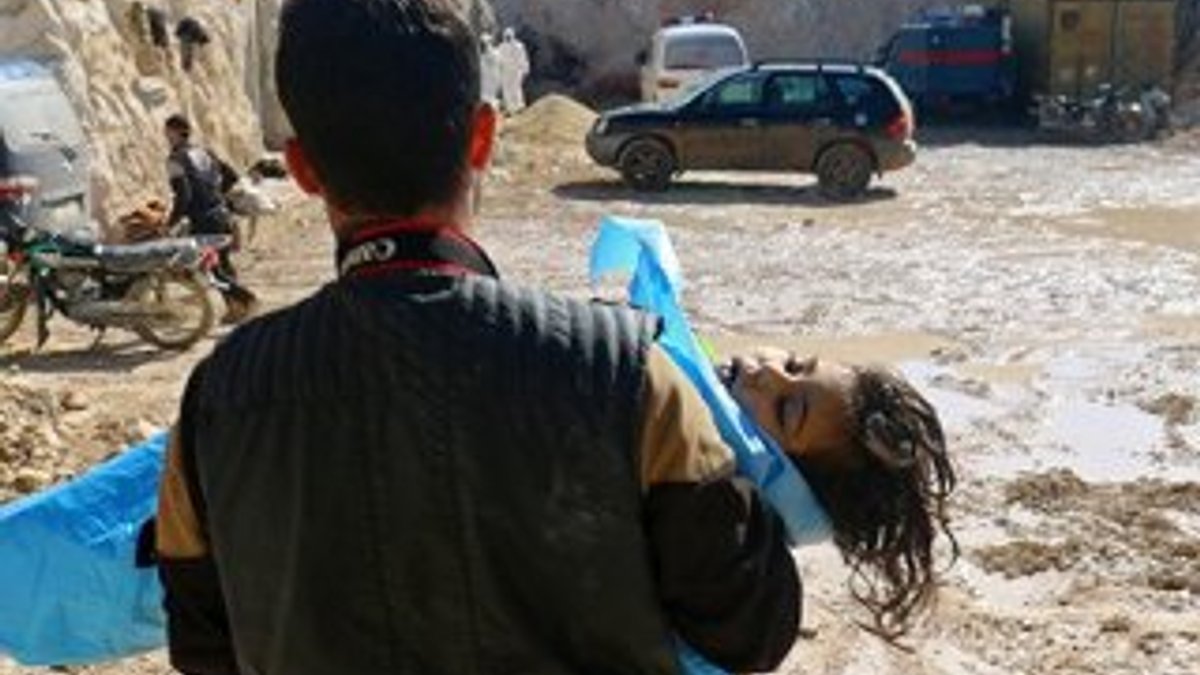 İdlib'te sivillere hava saldırısı: 5 çocuk 2 kadın öldü