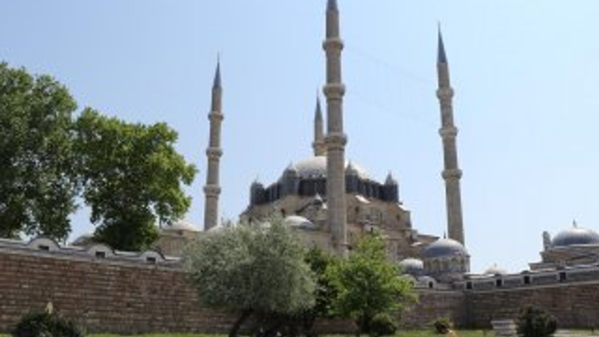 Ramazan'da Selimiye Camii gül kokacak