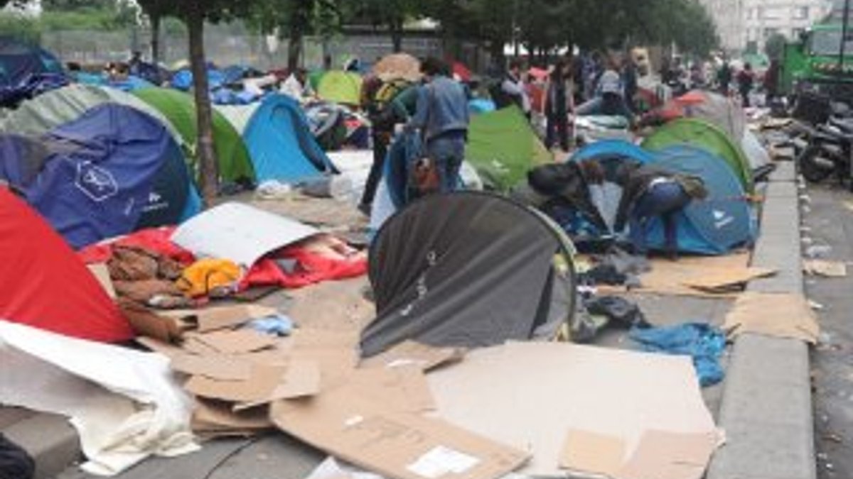 Paris'te sığınmacı kampları kaldırılıyor