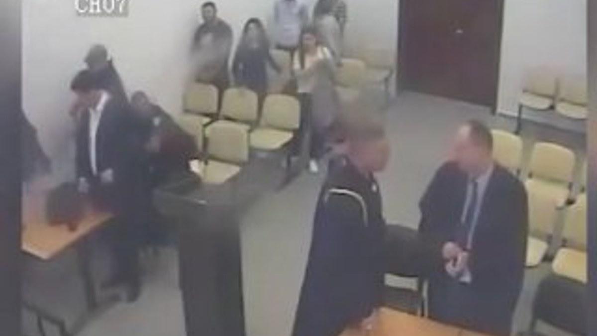 Hapis cezası alan adam mahkeme salonundan kaçtı