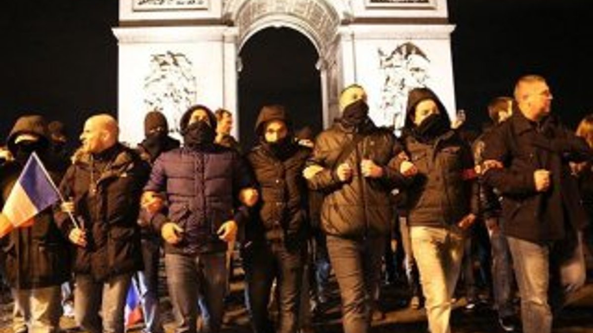 Fransız polisi Macron'a karşı ayaklandı