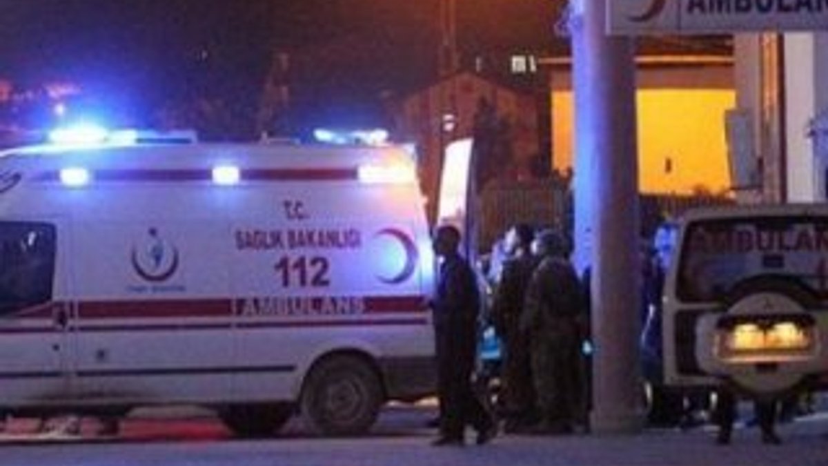 Hakkari'de askeri konvoya saldırı: 6 yaralı