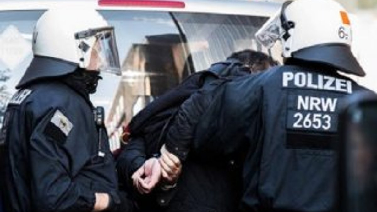 Almanya'da, 4 PKK'lıya tutuklama