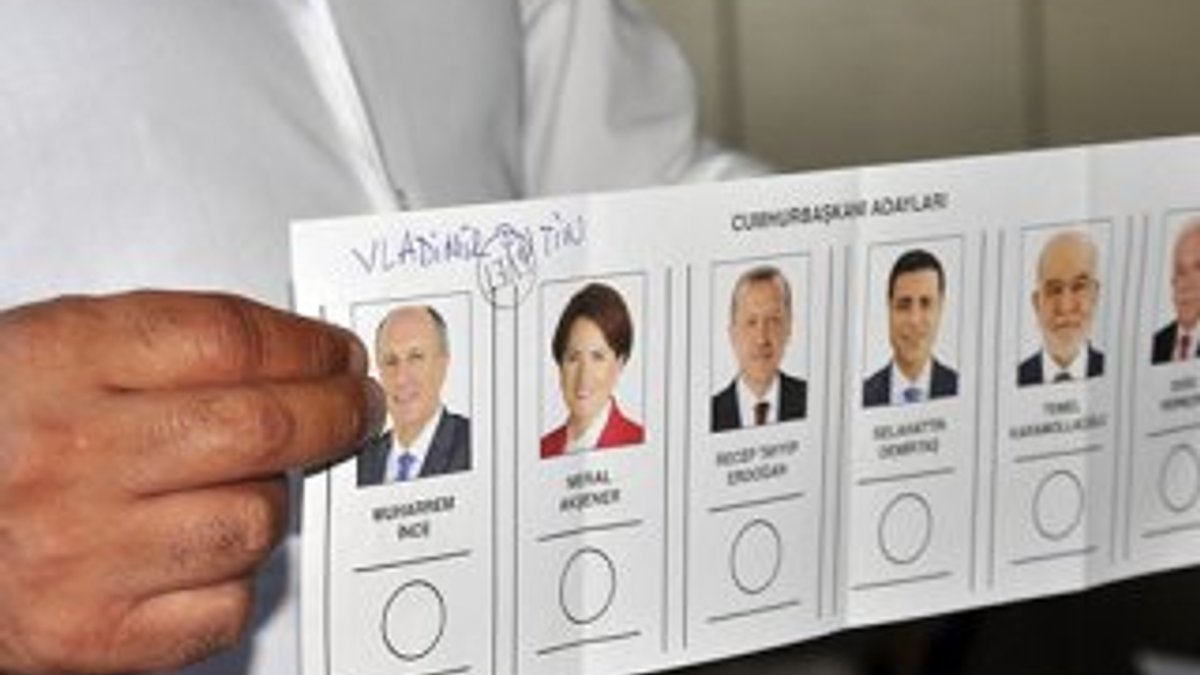Manavgat'ta Vladimir Putin'e oy verildi