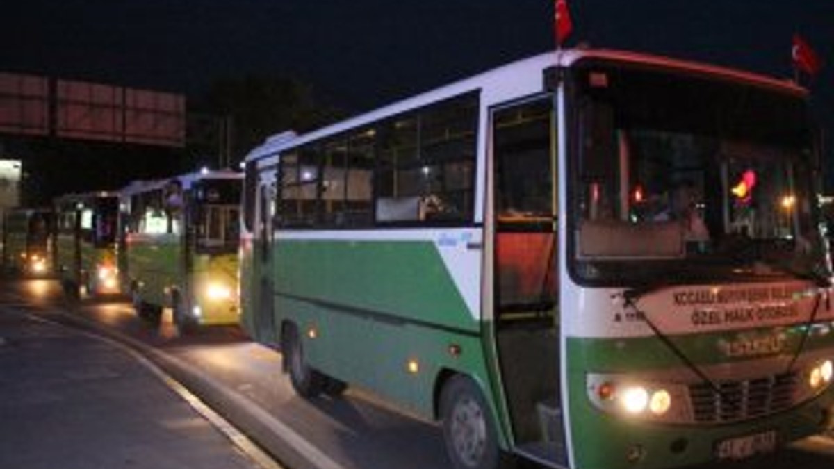 Sürücüler, öldürülen otobüs sürücüsü için yola döküldü