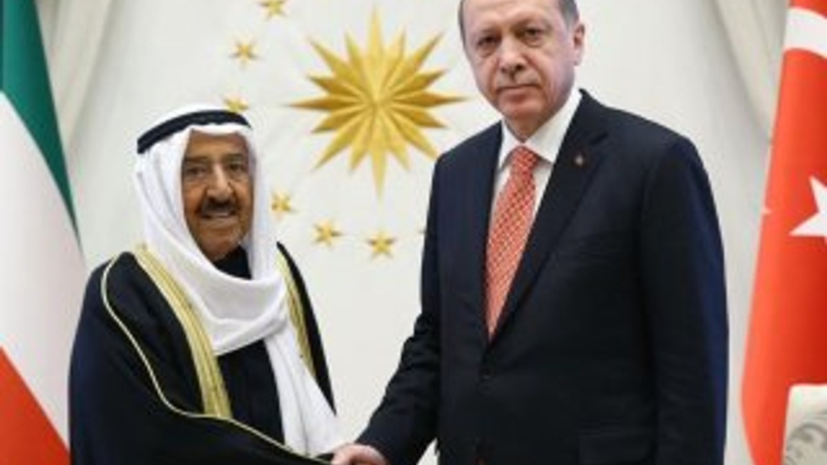 Cumhurbaşkanı Erdoğan, Kuveyt Emiri ile görüştü