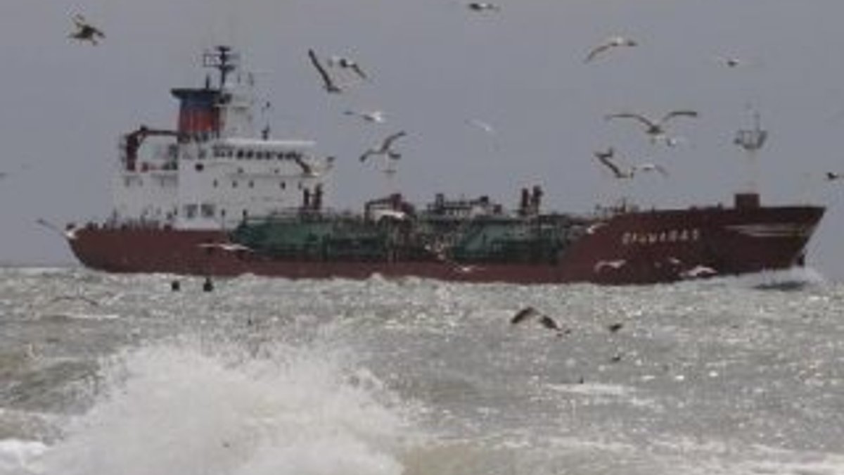 Marmara'da kuru yük gemisi ve tanker çarpıştı