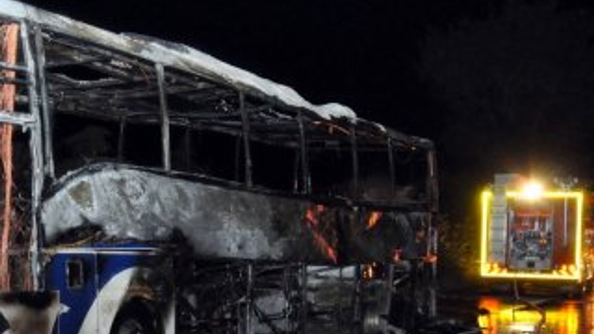 34 yolcusu bulunan otobüs Eskişehir'de kül oldu
