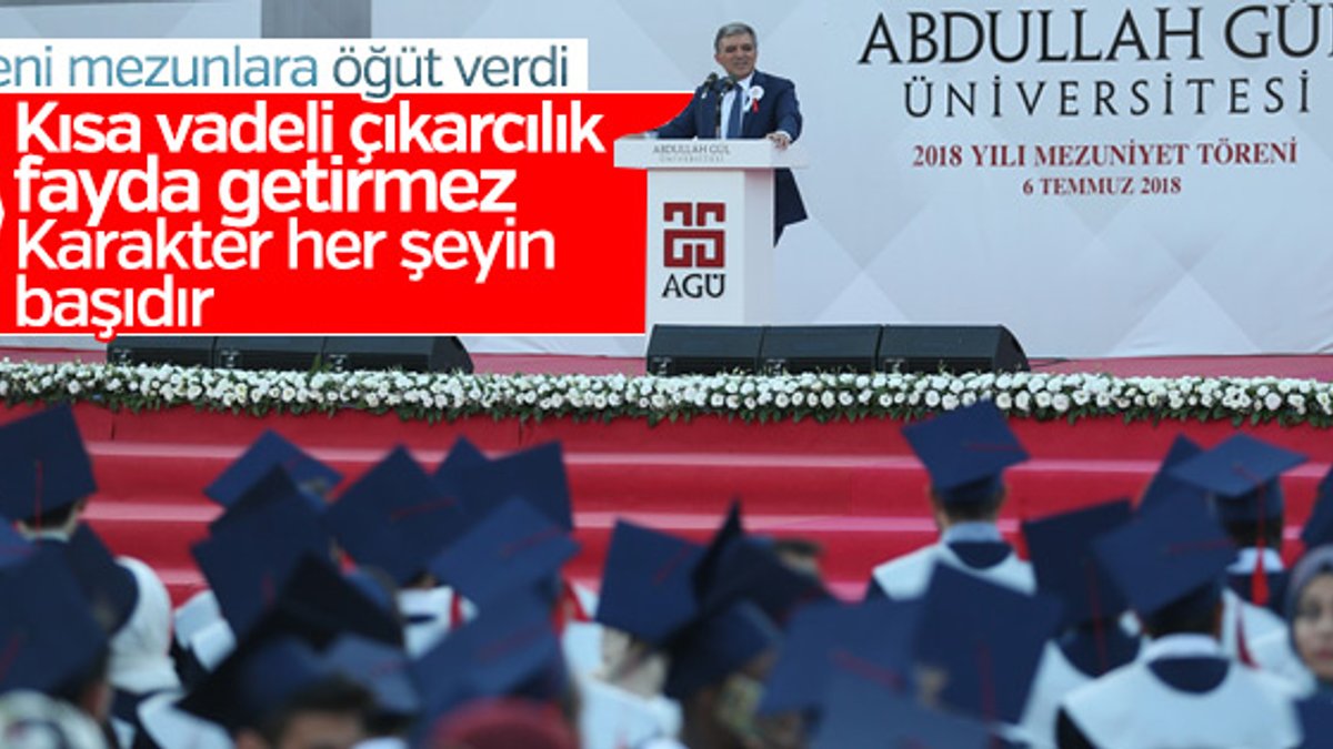 Abdullah Gül, AGÜ mezuniyet törenine katıldı