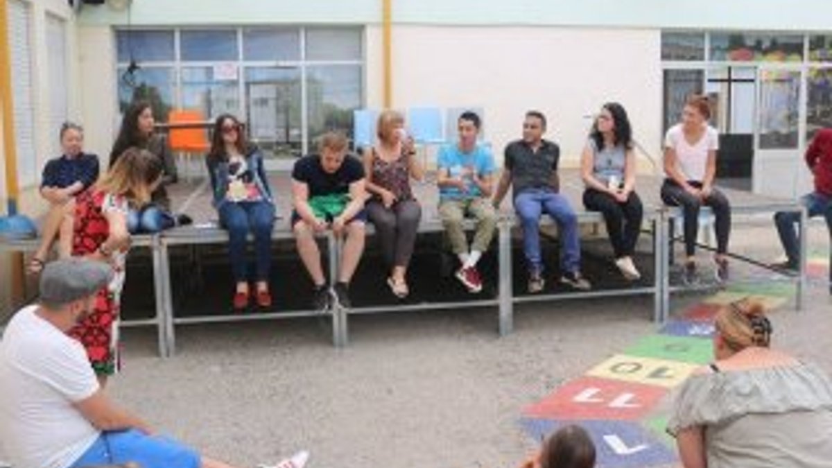 Diyarbakırlı 2 genç Portekiz’de eğitime katıldı