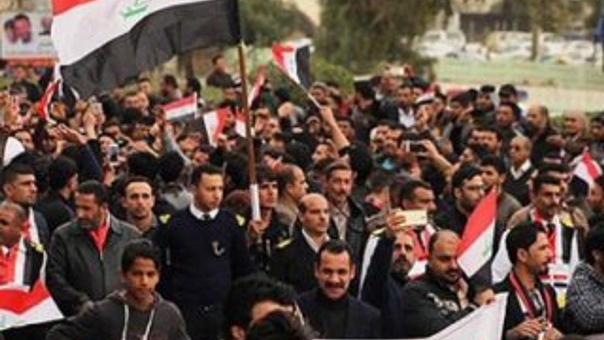 Irak'ın güneyindeki gösterilerde 4 kişi ölü 128 yaralı