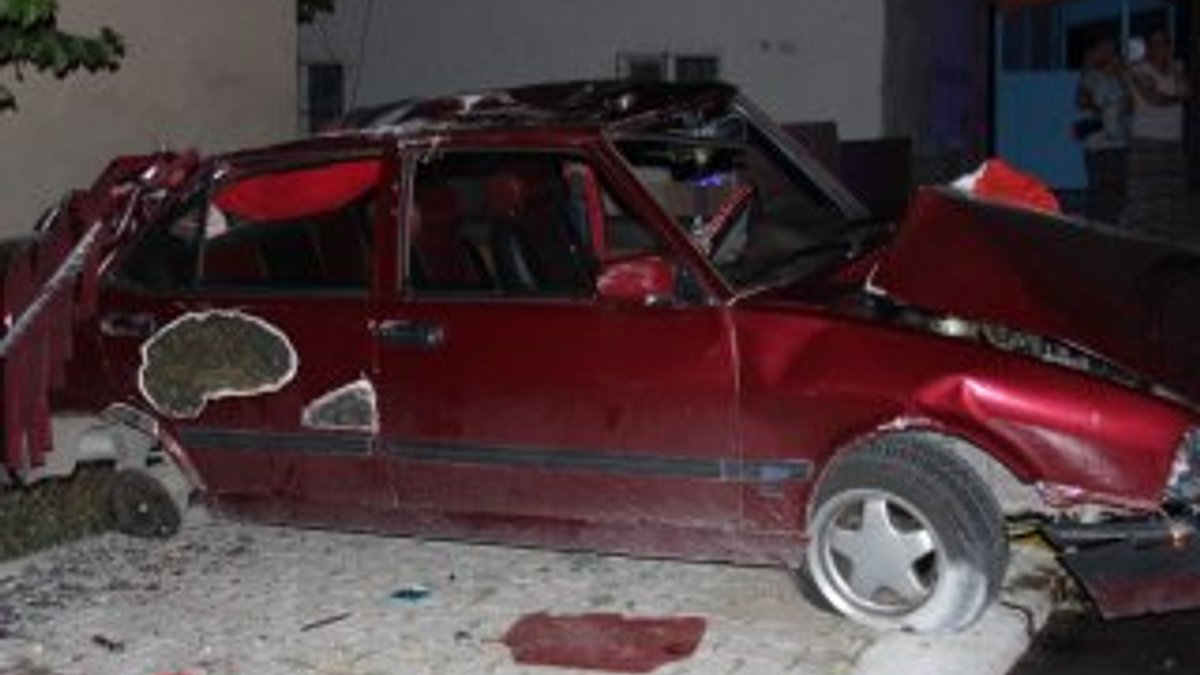 Erzincan'da bir araç yoldan çıktı: 4 yaralı