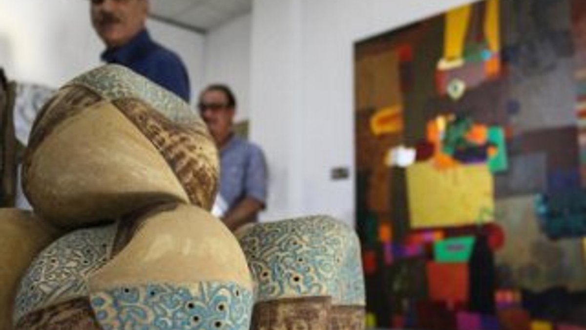 Iraklı sanatçıların çağdaş sanat sergisi beğeni topluyor