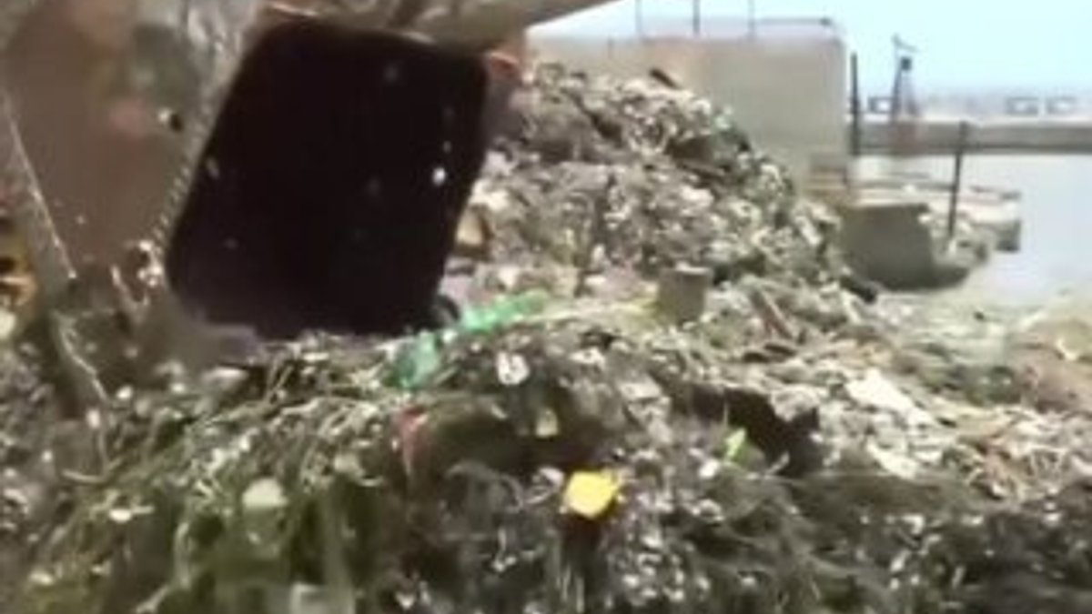 30 ton plastik atık Dominik Cumhuriyeti sahillerine vurdu