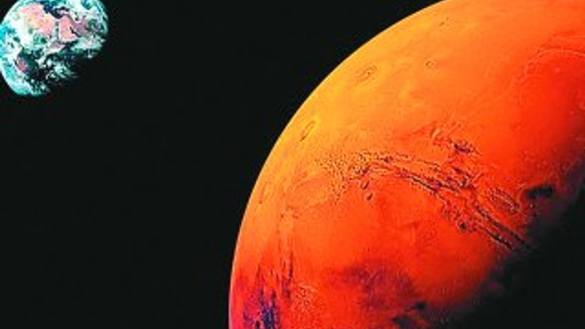 Mars, Dünya'ya en yakın konuma geliyor