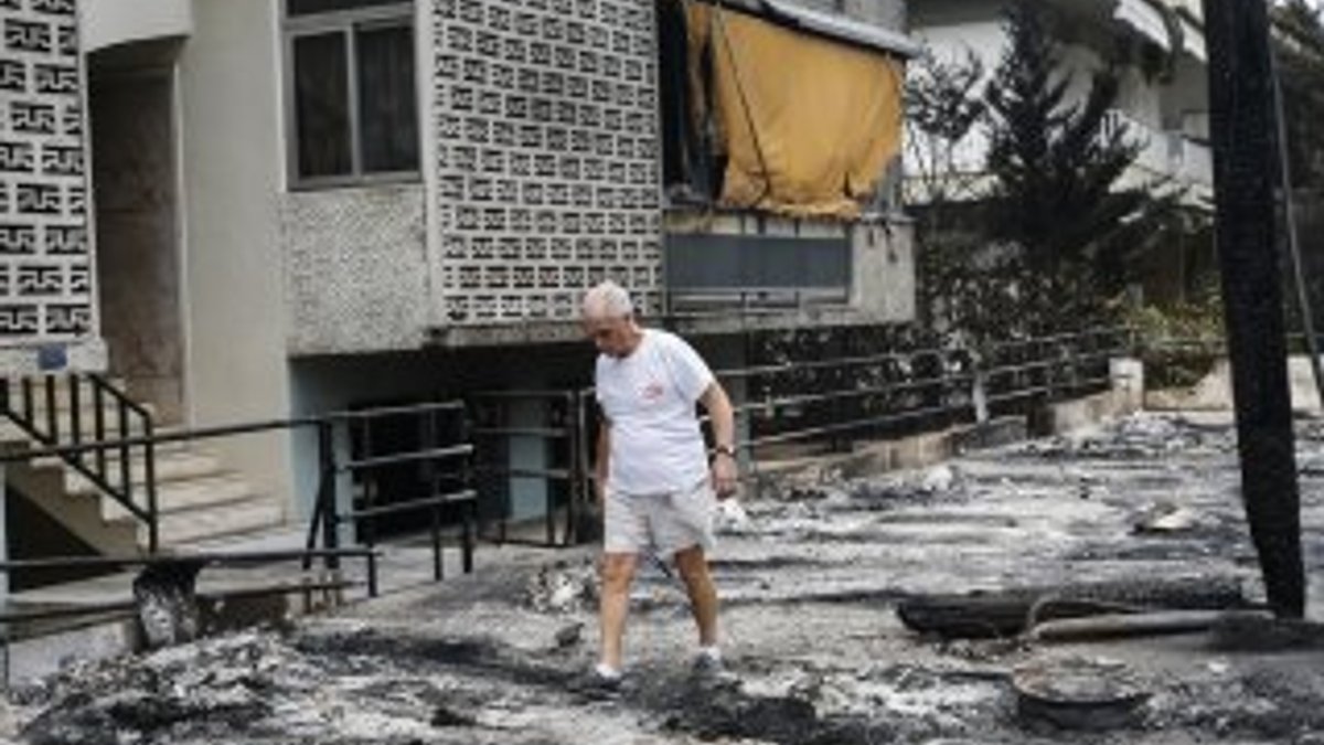 Yunanistan'da yangından kurtulanlar yaşadıklarını anlattı