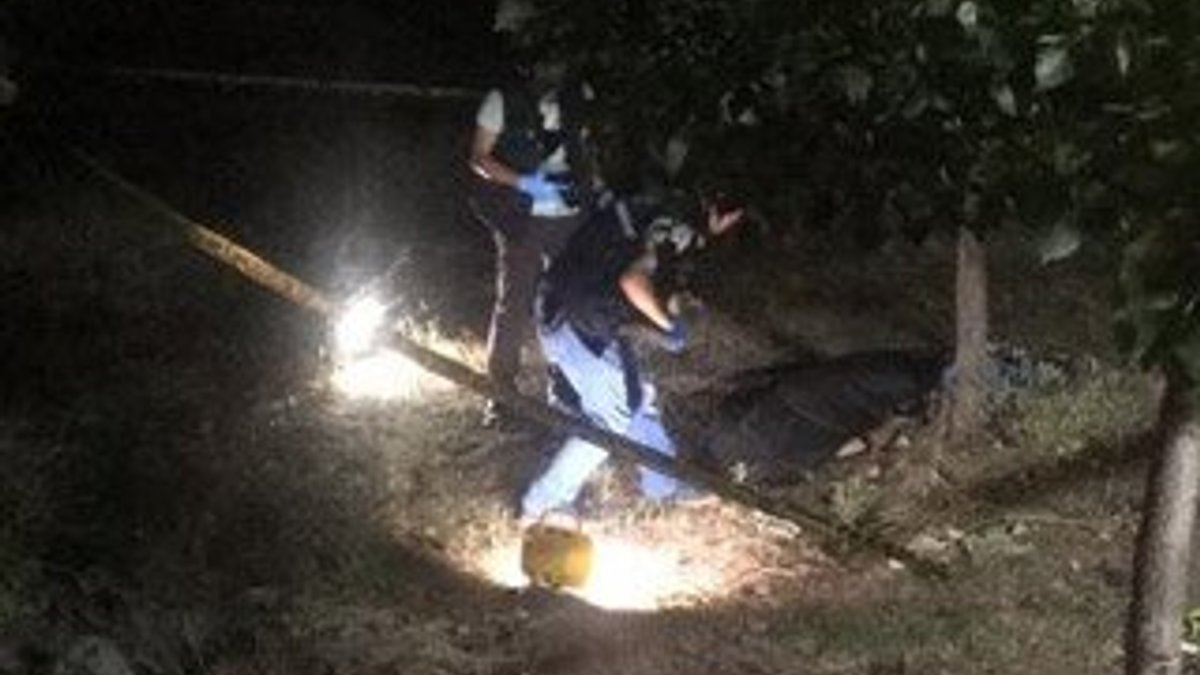 Bursa'da boş arazide erkek cesedi bulundu