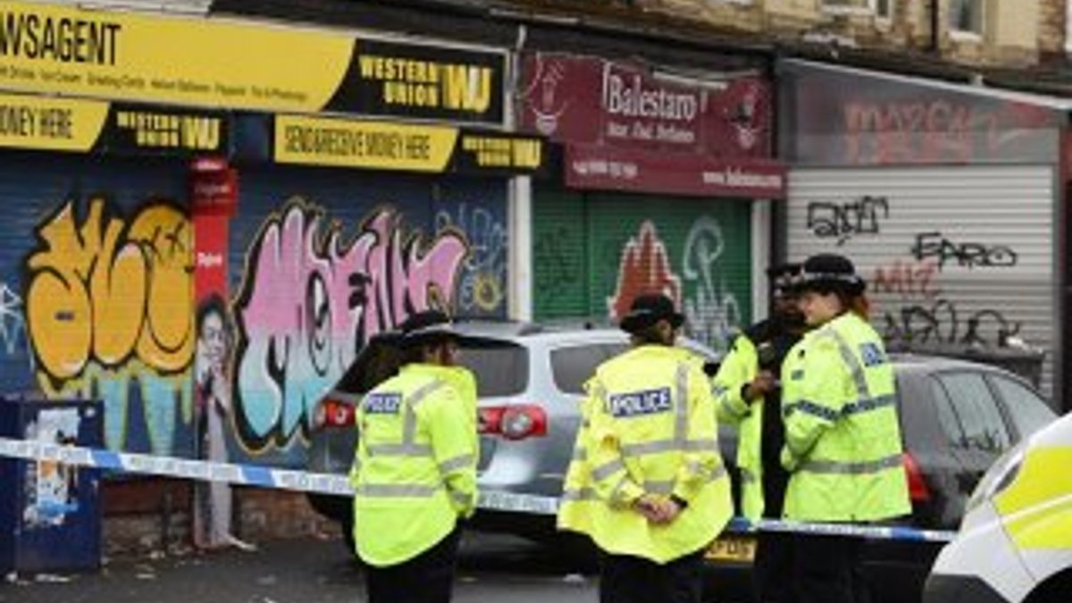 Manchester'da karnavala silahlı saldırı: 10 yaralı