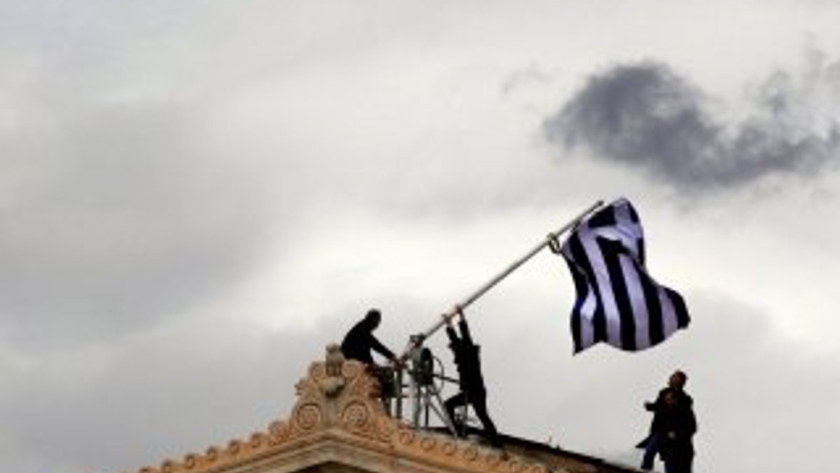 Yunanistan kendi ayakları üzerinde durmaya çalışacak