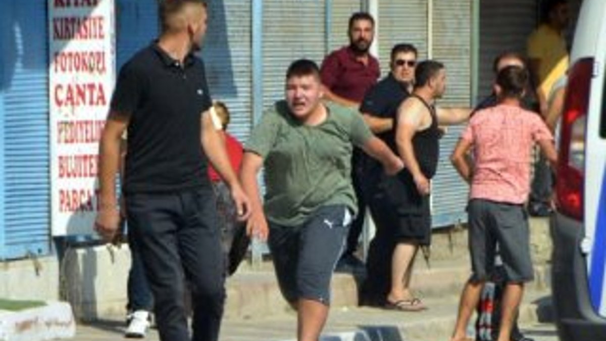 Adana'da çocukların kavgasına büyükler de karıştı
