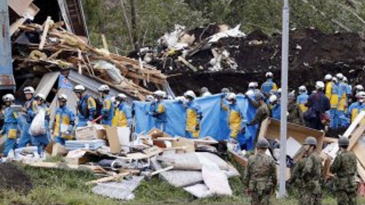 Japonya'da depremde ölenlerin sayısı yükseliyor
