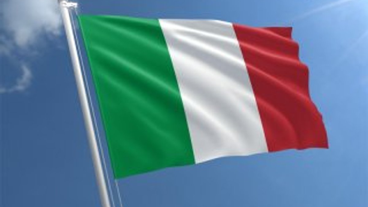 İtalya'da Gineli çocuğa ırkçı saldırı