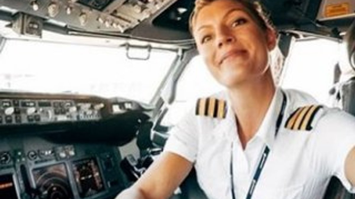 Arabistan'da kadınlara pilot olma hakkı