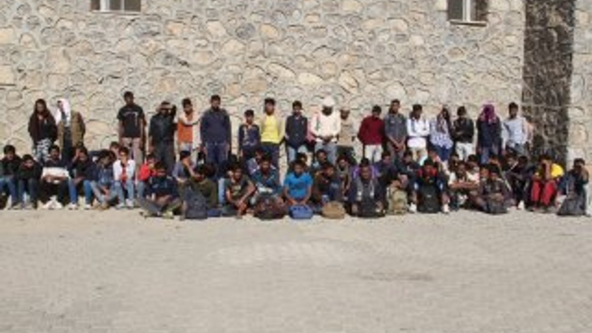 Van'da 118 düzensiz göçmen yakalandı