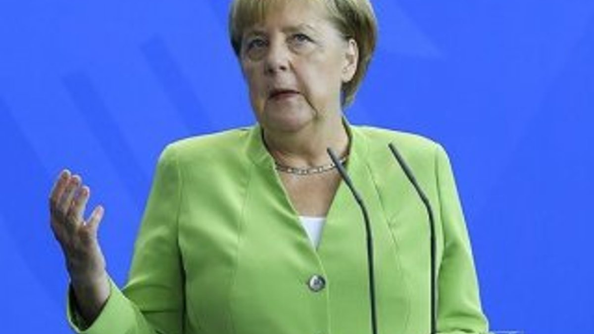 Merkel: İngiltere ile iş birliği mümkün olmalı