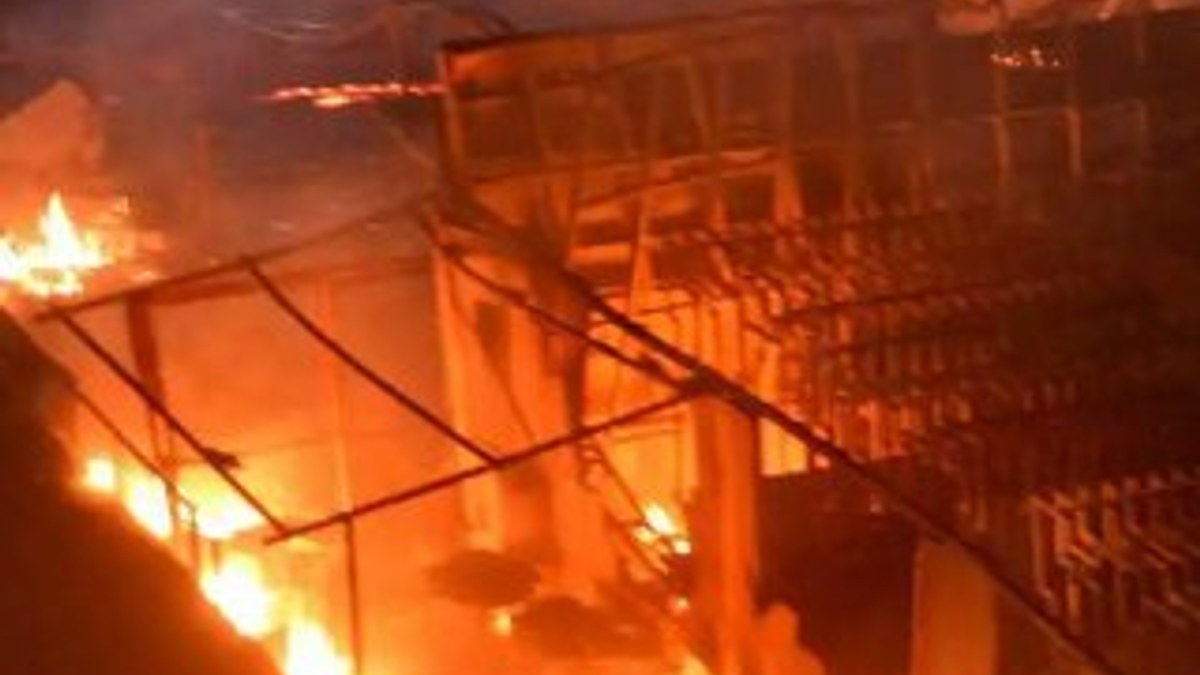 Hindistan'da havai fişek fabrikasında patlama: 3 ölü