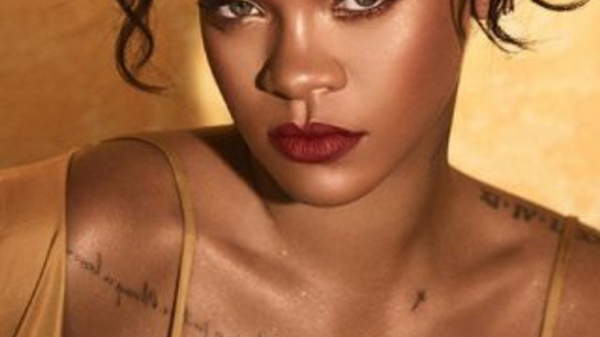 Rihanna'ya ülkesinden 'tam yetkili elçi' görevi