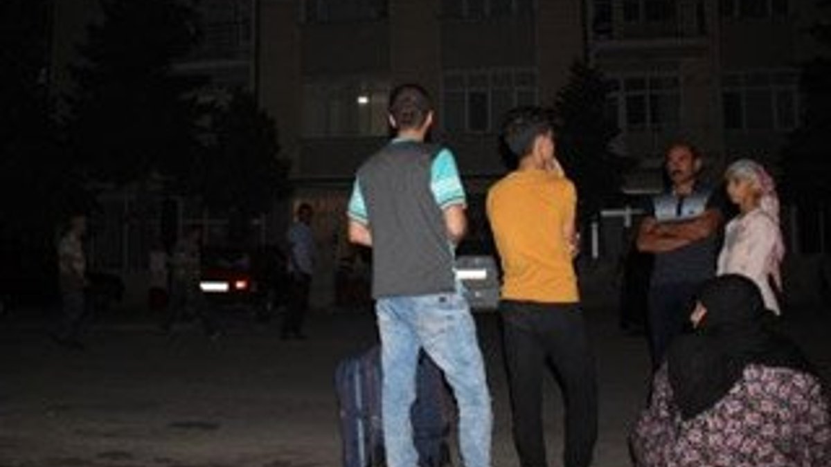 Konya'da çökme tehlikesi bulunan bina tahliye edildi