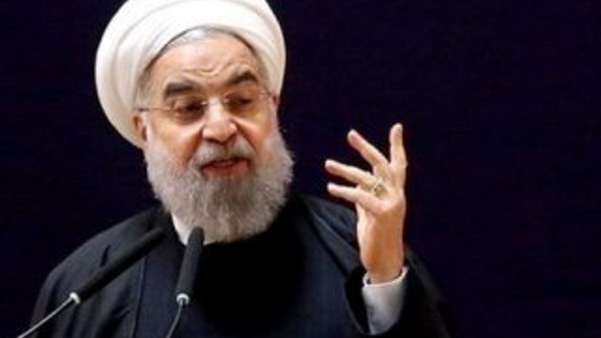 ABD'ye giden Ruhani geri vites yaptı