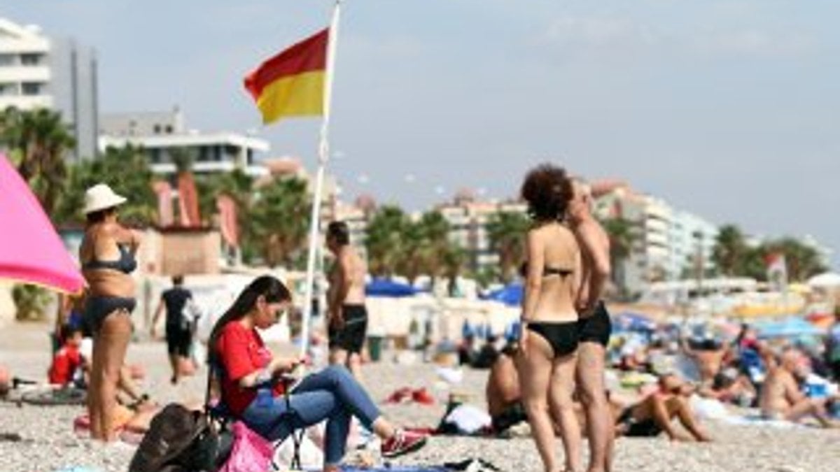 Antalya’da yazdan kalma günler yaşanıyor