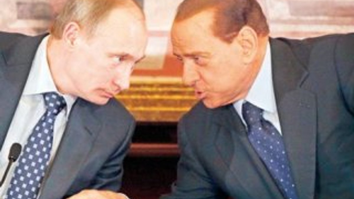 Berlusconi'den Putin’e doğum günü jesti