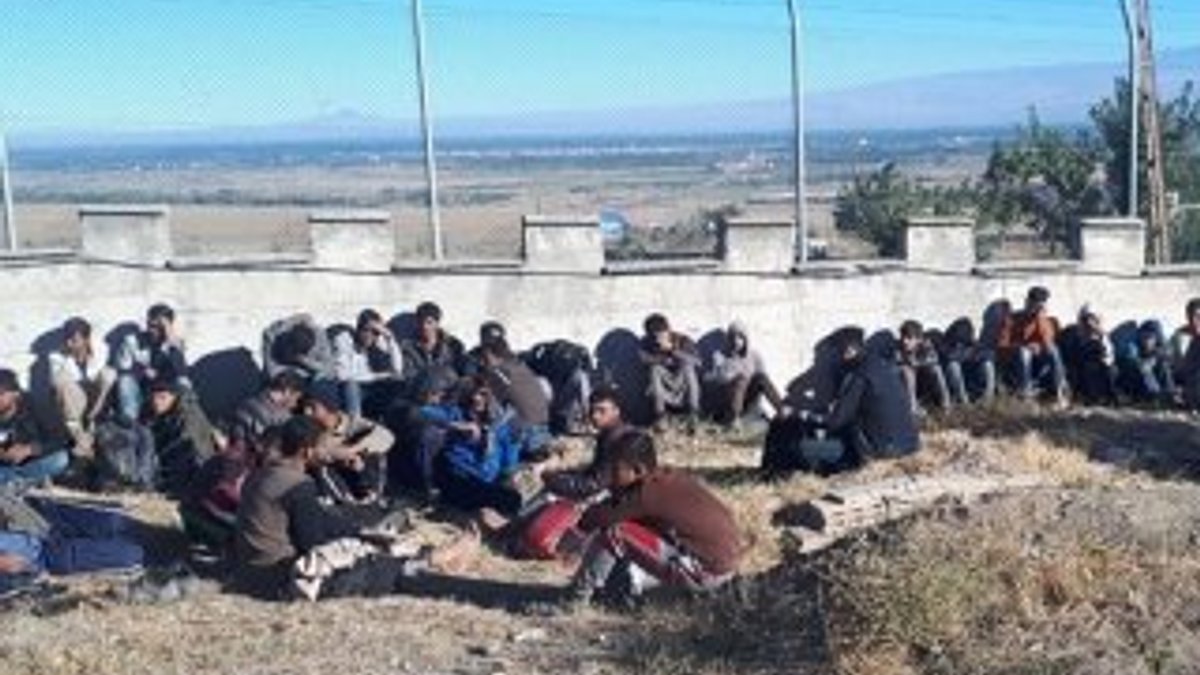 Iğdır'da 148 düzensiz göçmen yakalandı