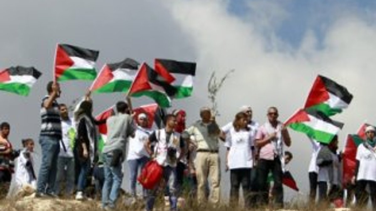 Gazze'deki gösterilerde 6 Filistinli daha şehit oldu