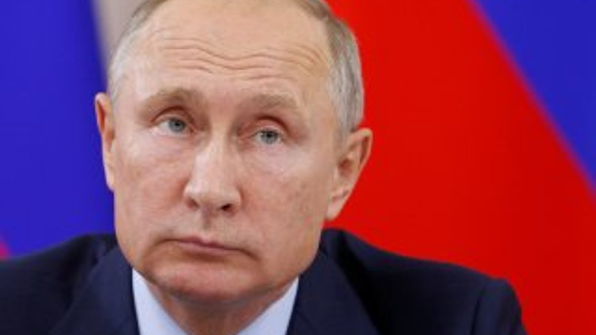 Ruslar Putin'den memnun