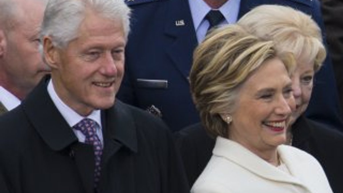 Hillary Clinton, Oval Ofis skandalında eşi Bill'i savundu