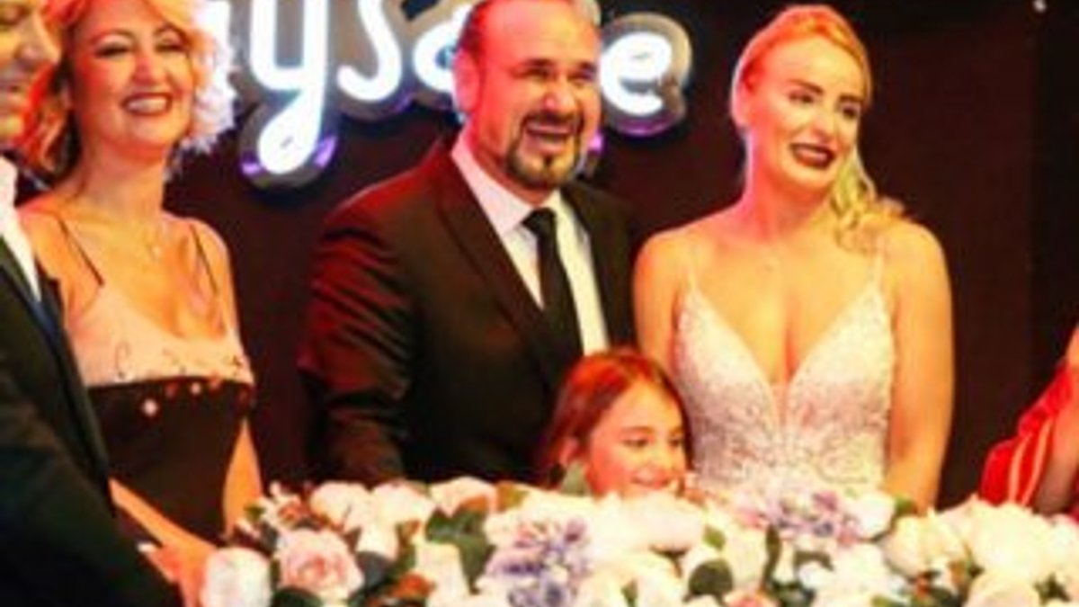 Hakan Aysev 6'ncı kez evlendi