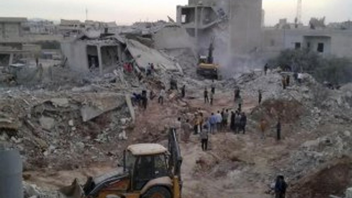 Esad rejimi yerlerinden edilenlerin evlerini yıkıyor