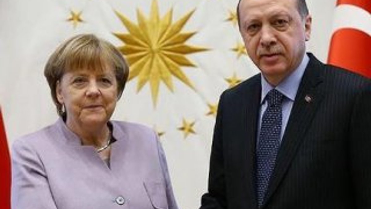 Erdoğan, Merkel, Putin, Macron İstanbul'da bir araya gelecek