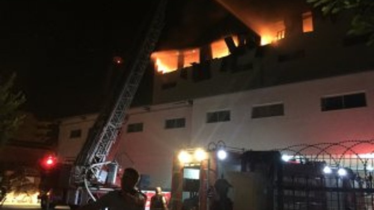 Mersin'de tekstil atölyesinde yangın çıktı