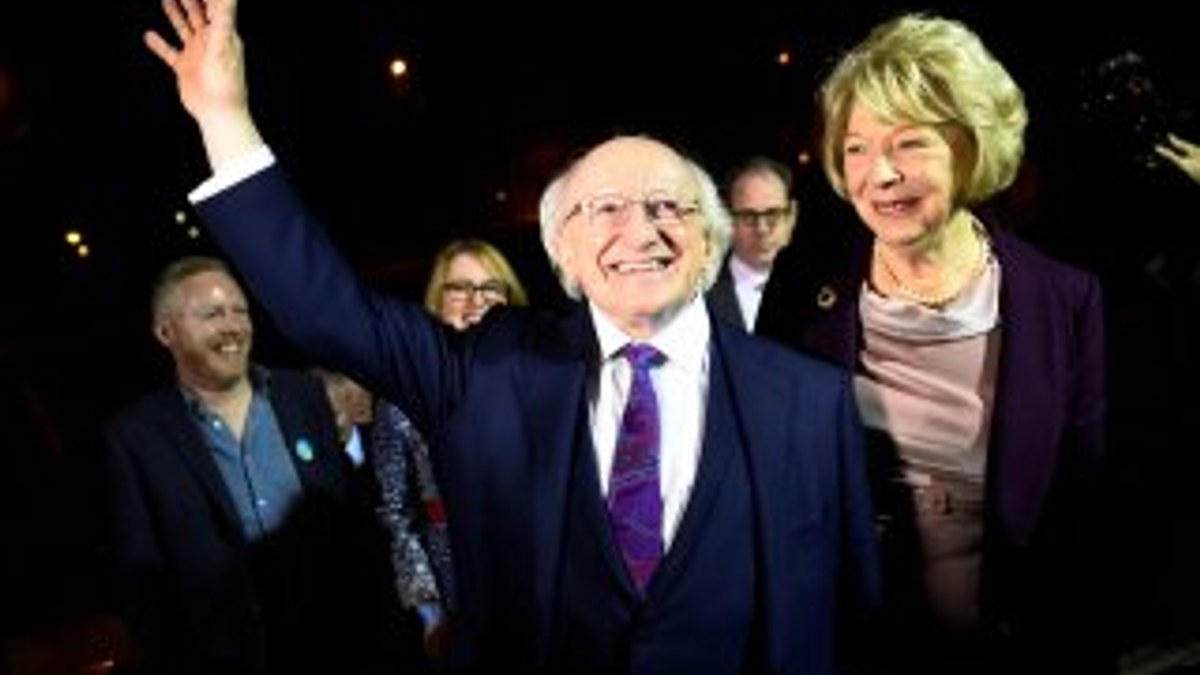 İrlanda’da Higgins yeniden cumhurbaşkanı