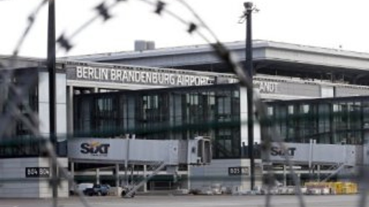 Berlin Havalimanı 12 yıldır açılamıyor