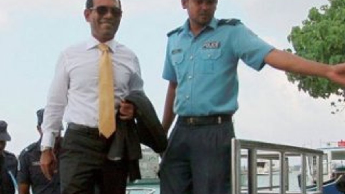 Maldivler'in sürgün lideri ülkesine döndü